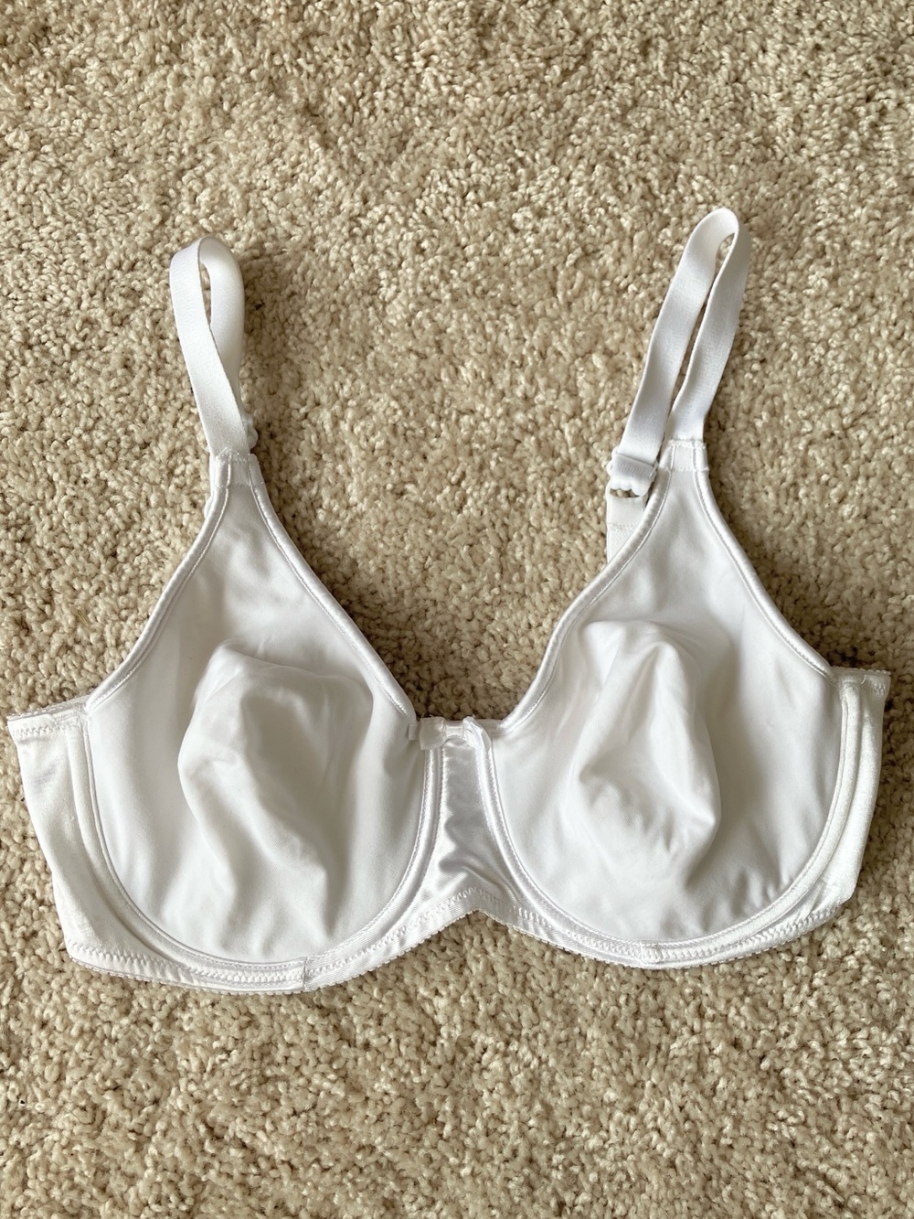 WonderBra | White Underwire Full Coverage Bra